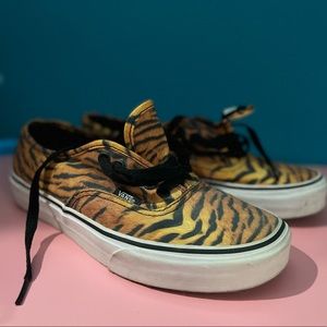 Faux tiger print Vans. Women’s size 8.5.
